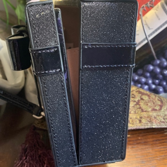 Authentic Kate spade glitter/leather gift box Crossbody/Satchel - Picture 11 of 16